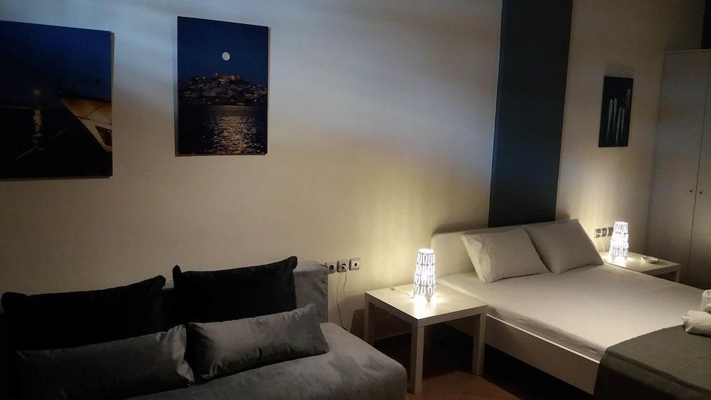 Our House Luxury Studio Kavala Extérieur photo