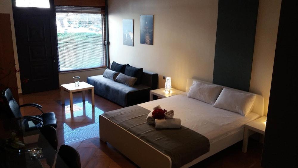 Our House Luxury Studio Kavala Extérieur photo